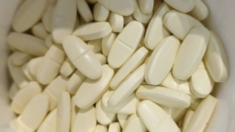 高中生增肌蛋白粉：适合饮用吗？揭秘其适用性与注意事项**